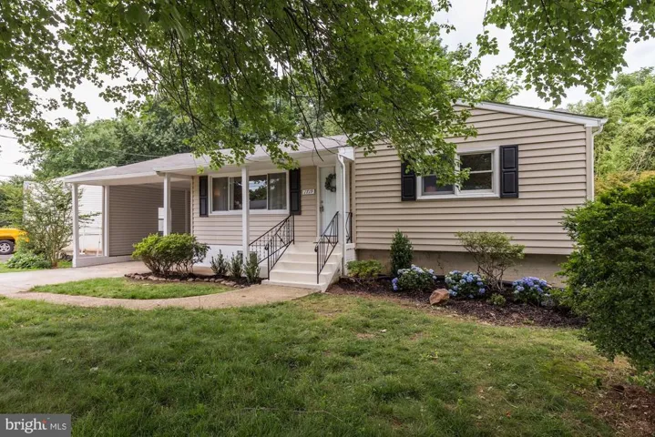 1719 Olney Rd, Falls Church, Virginia 22043