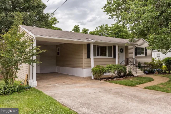 1719 Olney Rd, Falls Church, Virginia 22043