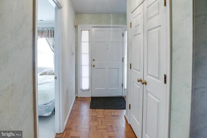 1276 S Washington St, Falls Church, Virginia 22046