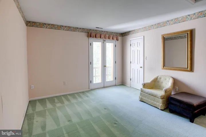 1276 S Washington St, Falls Church, Virginia 22046