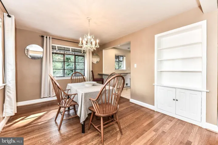 3305 Brush Dr, Falls Church, Virginia 22042