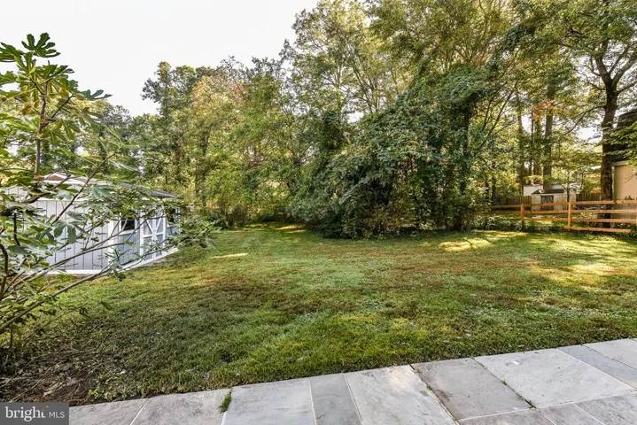 3305 Brush Dr, Falls Church, Virginia 22042