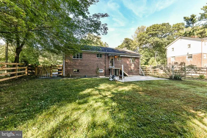 3305 Brush Dr, Falls Church, Virginia 22042