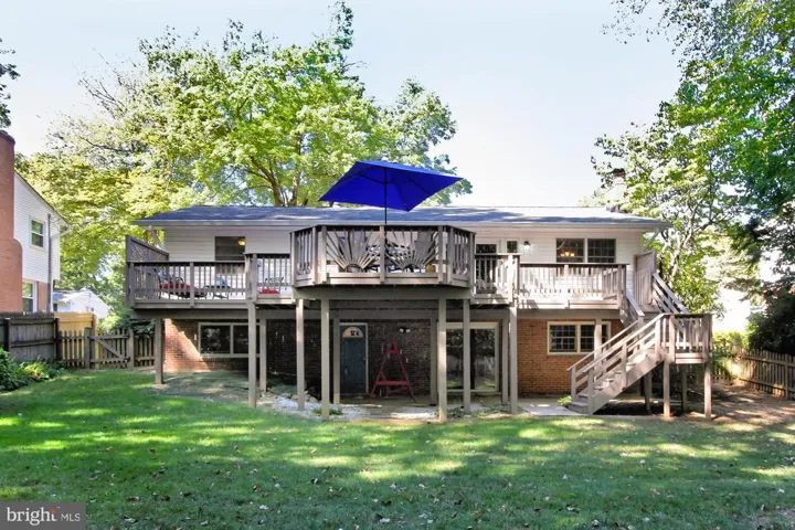 2447 Villanova Dr, Vienna, Virginia 22180