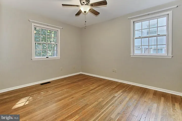 2447 Villanova Dr, Vienna, Virginia 22180