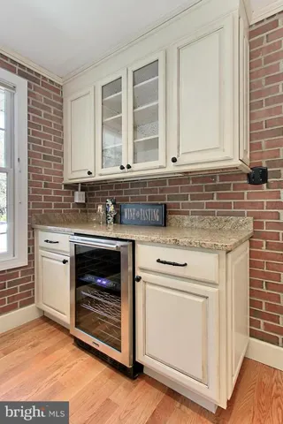 2447 Villanova Dr, Vienna, Virginia 22180