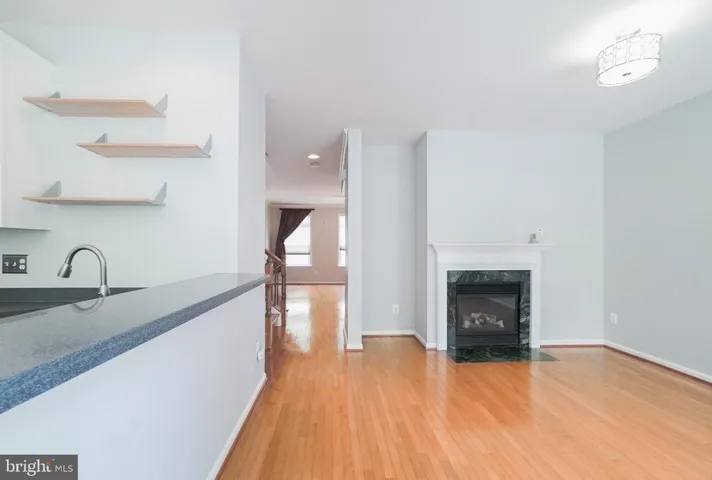 9630 Masey Mcquire Ct, Lorton, Virginia 22079