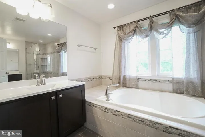 9630 Masey Mcquire Ct, Lorton, Virginia 22079