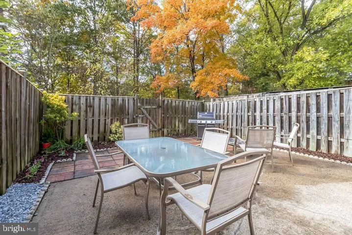 8487 Kitchener Dr, Springfield, Virginia 22153