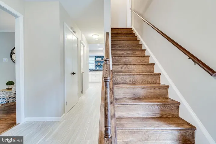 4301 Bushie Ct, Alexandria, Virginia 22312