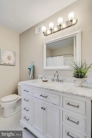 4301 Bushie Ct, Alexandria, Virginia 22312