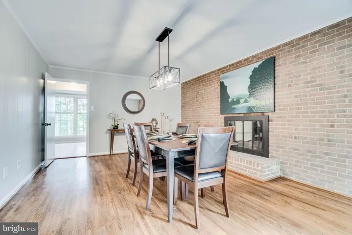 4301 Bushie Ct, Alexandria, Virginia 22312
