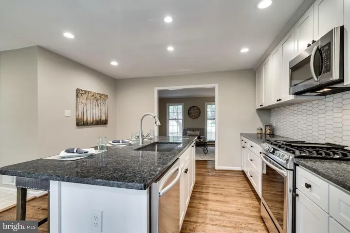 4301 Bushie Ct, Alexandria, Virginia 22312