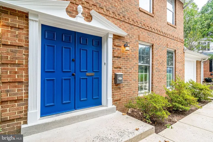 4301 Bushie Ct, Alexandria, Virginia 22312