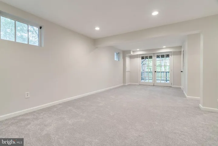 4301 Bushie Ct, Alexandria, Virginia 22312