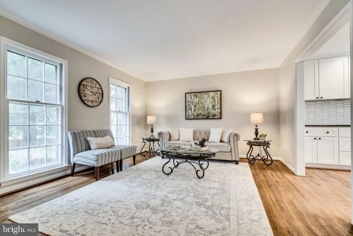 4301 Bushie Ct, Alexandria, Virginia 22312