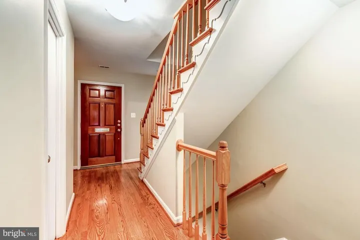 5429 Richenbacher Ave, Alexandria, Virginia 22304