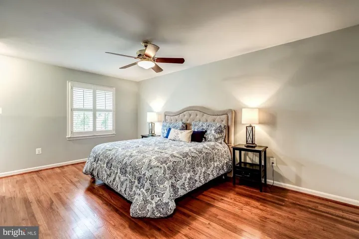 5429 Richenbacher Ave, Alexandria, Virginia 22304