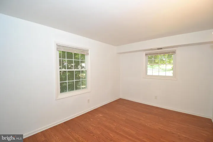 3790 Lyndhurst Dr #103, Fairfax, Virginia 22031