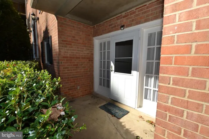 3790 Lyndhurst Dr #103, Fairfax, Virginia 22031