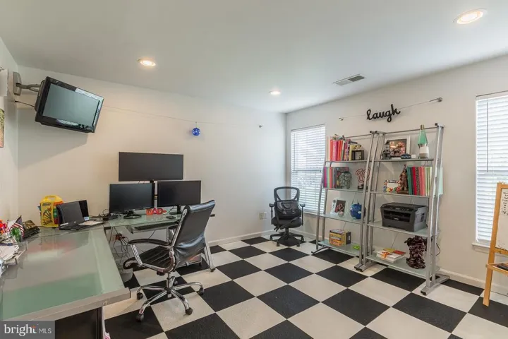 6000 Preswell Ct, Gainesville, Virginia 20155