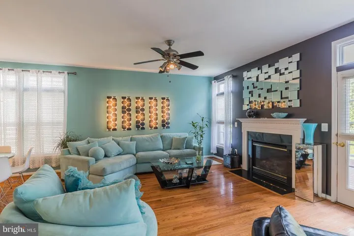 6000 Preswell Ct, Gainesville, Virginia 20155