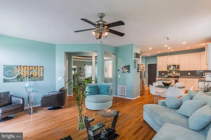 6000 Preswell Ct, Gainesville, Virginia 20155