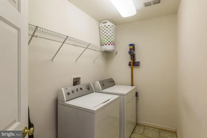 6000 Preswell Ct, Gainesville, Virginia 20155