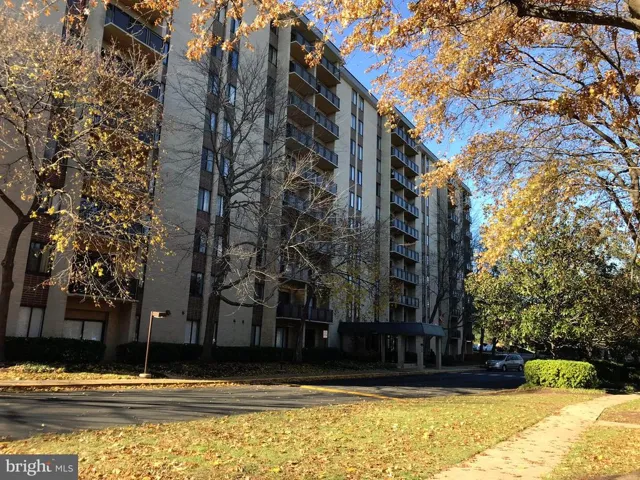 3100 S Manchester St #1136, Falls Church, Virginia 22044