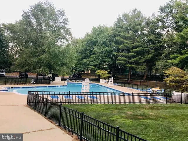 3100 S Manchester St #1136, Falls Church, Virginia 22044