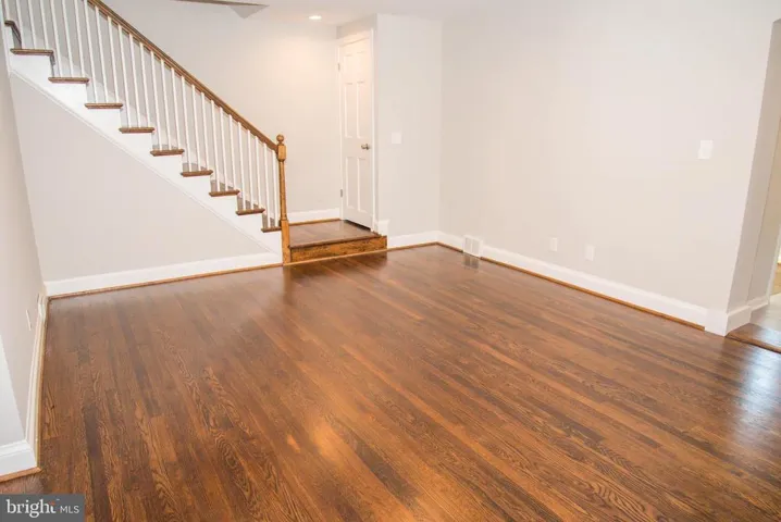 4758 Arlington Blvd, Arlington, Virginia 22204