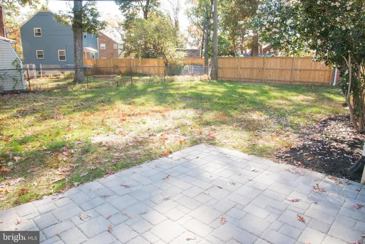 4758 Arlington Blvd, Arlington, Virginia 22204