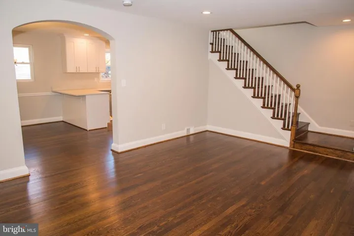4758 Arlington Blvd, Arlington, Virginia 22204