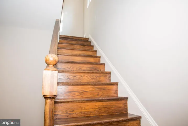 4758 Arlington Blvd, Arlington, Virginia 22204