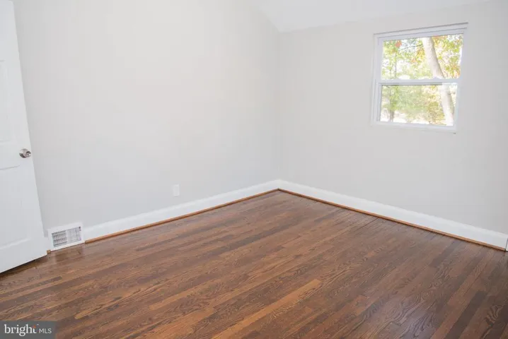 4758 Arlington Blvd, Arlington, Virginia 22204