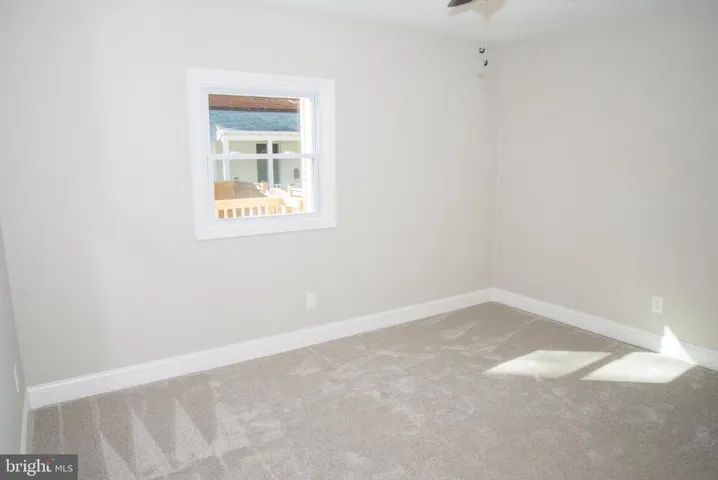 4758 Arlington Blvd, Arlington, Virginia 22204