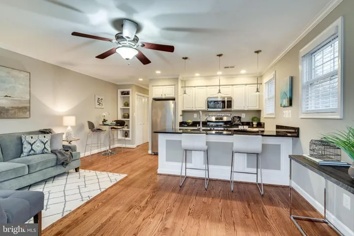 33 E Reed Ave, Alexandria, Virginia 22305