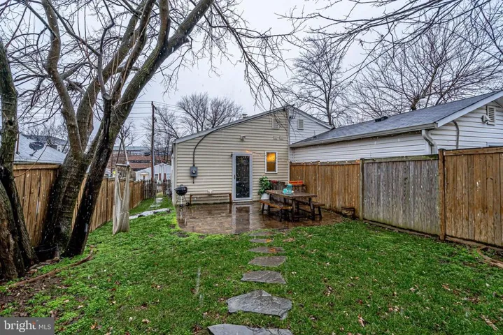 33 E Reed Ave, Alexandria, Virginia 22305