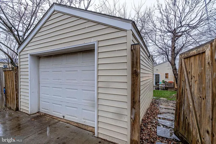 33 E Reed Ave, Alexandria, Virginia 22305