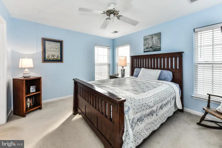 17308 Cedar Bluff Ct, Round Hill, Virginia 20141
