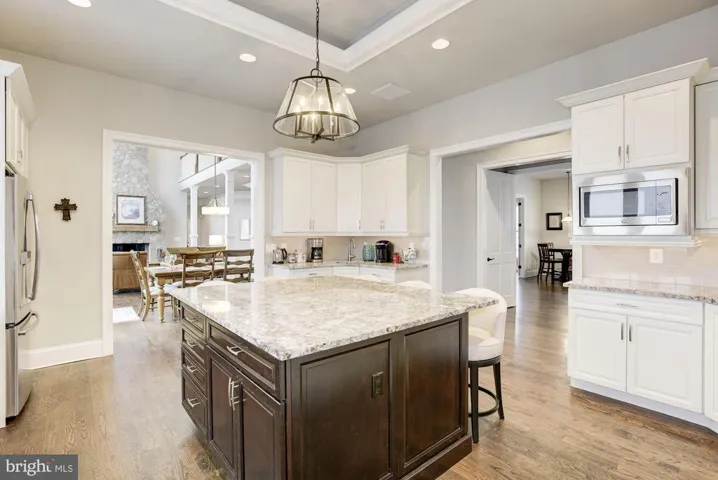 40435 Beechnut Rd, Leesburg, Virginia 20175