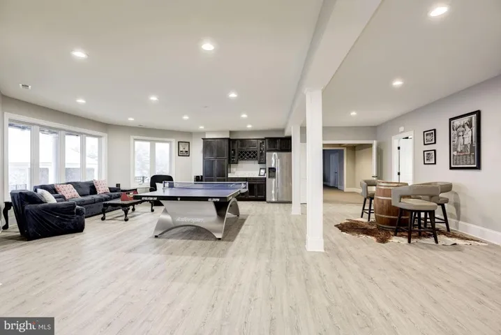 40435 Beechnut Rd, Leesburg, Virginia 20175