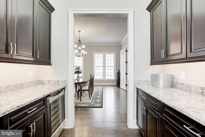 40435 Beechnut Rd, Leesburg, Virginia 20175