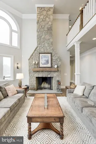 40435 Beechnut Rd, Leesburg, Virginia 20175