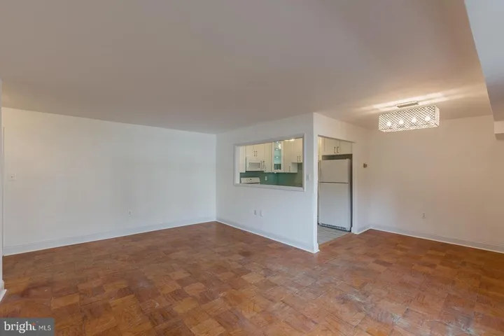6139 Leesburg Pike #304, Falls Church, Virginia 22041