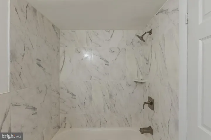6139 Leesburg Pike #304, Falls Church, Virginia 22041