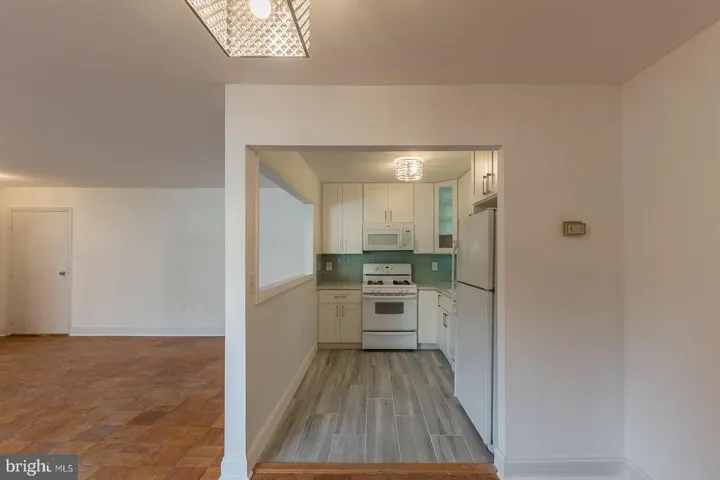 6139 Leesburg Pike #304, Falls Church, Virginia 22041