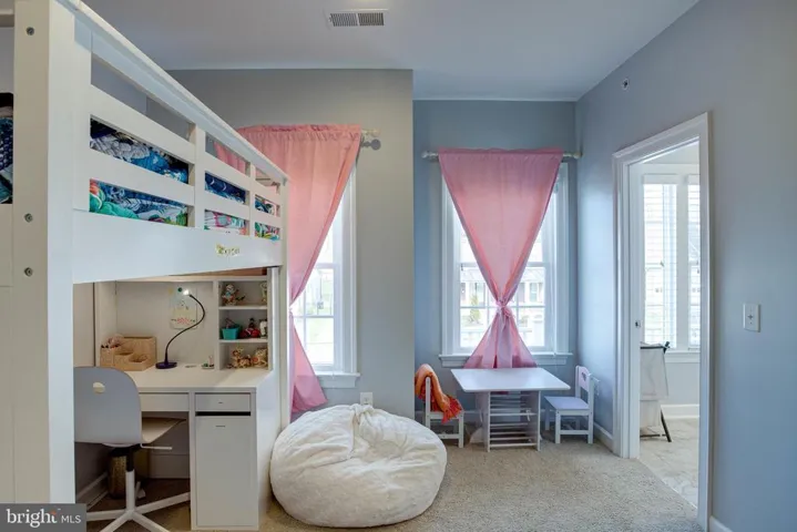 17092 Belle Isle Dr, Dumfries, Virginia 22026
