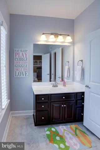 17092 Belle Isle Dr, Dumfries, Virginia 22026