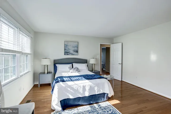 1506 S Stafford St, Arlington, Virginia 22204